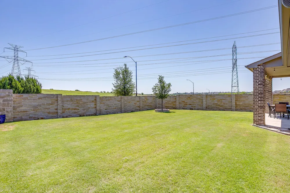 5709 Pope Creek Road Fort Worth, TX 76126