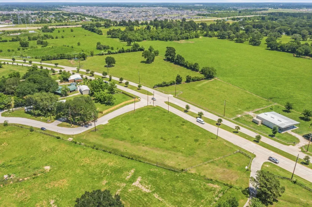 Mueschke Road Tomball, TX 77377