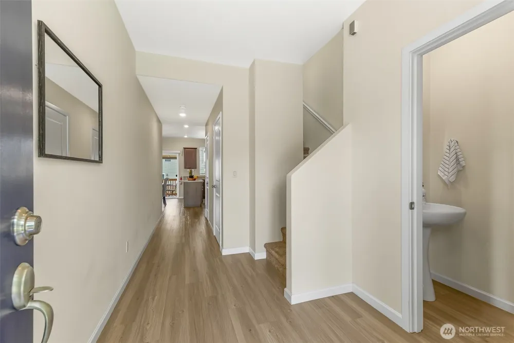 1228 W 16TH AVENUE La Center, WA 98629