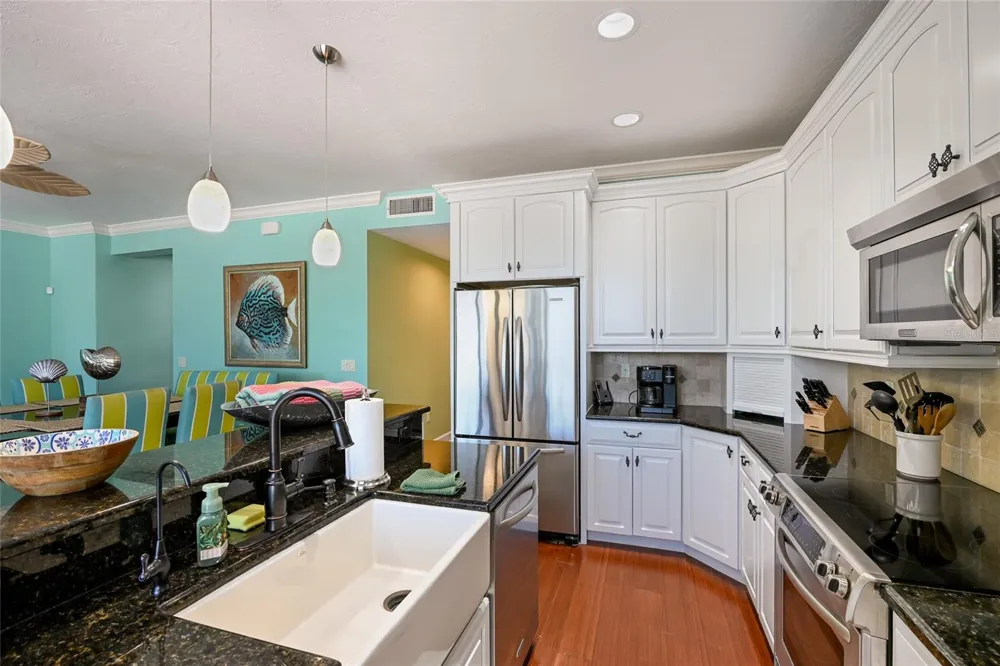 109 6TH STREET #A Bradenton Beach, FL 34217