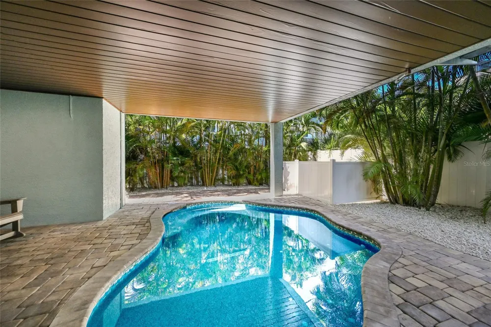 109 6TH STREET #A Bradenton Beach, FL 34217