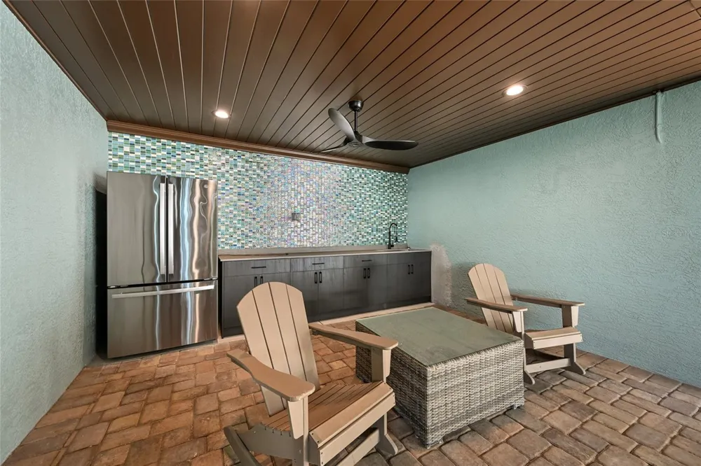 109 6TH STREET #A Bradenton Beach, FL 34217
