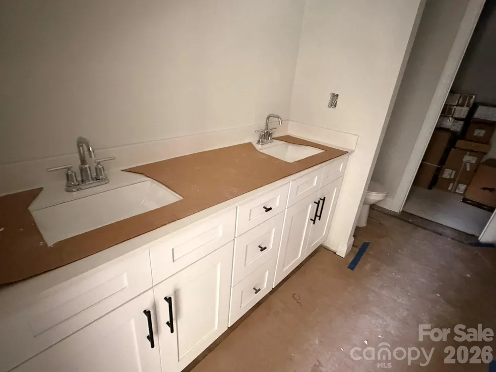 4376 Black Court Harrisburg, NC 28075