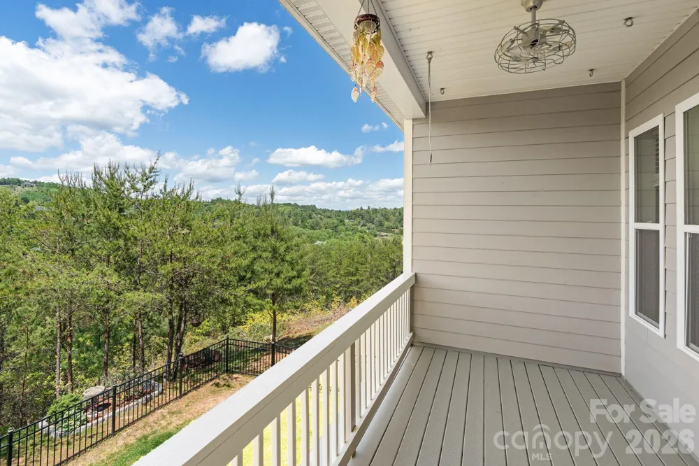 34 Rose Creek Road Leicester, NC 28748
