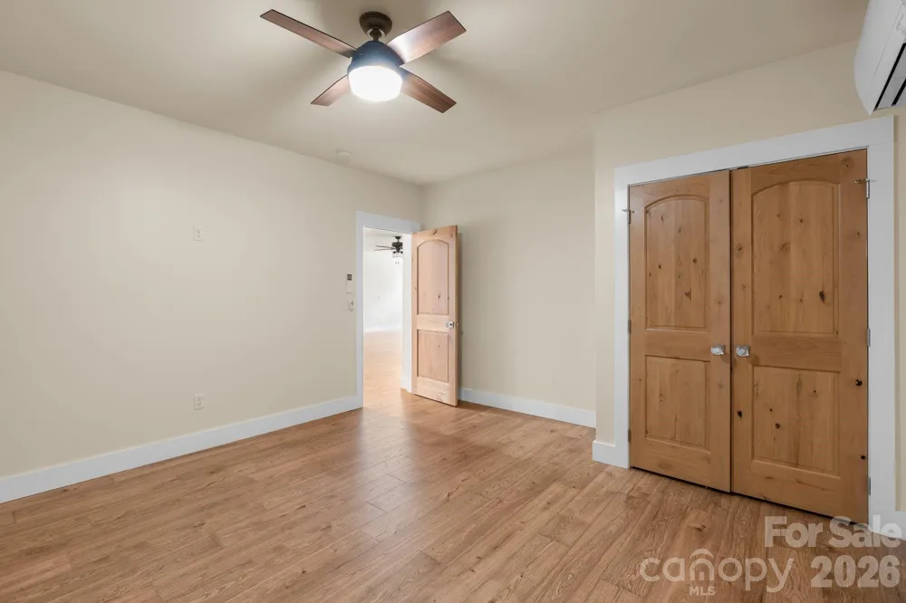 34 Rose Creek Road Leicester, NC 28748