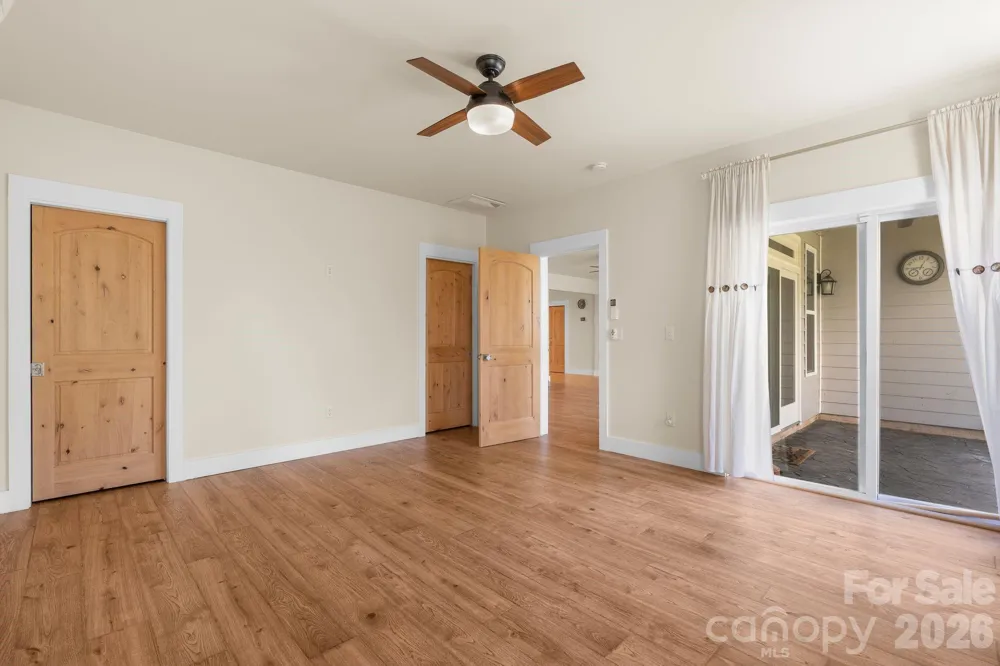 34 Rose Creek Road Leicester, NC 28748