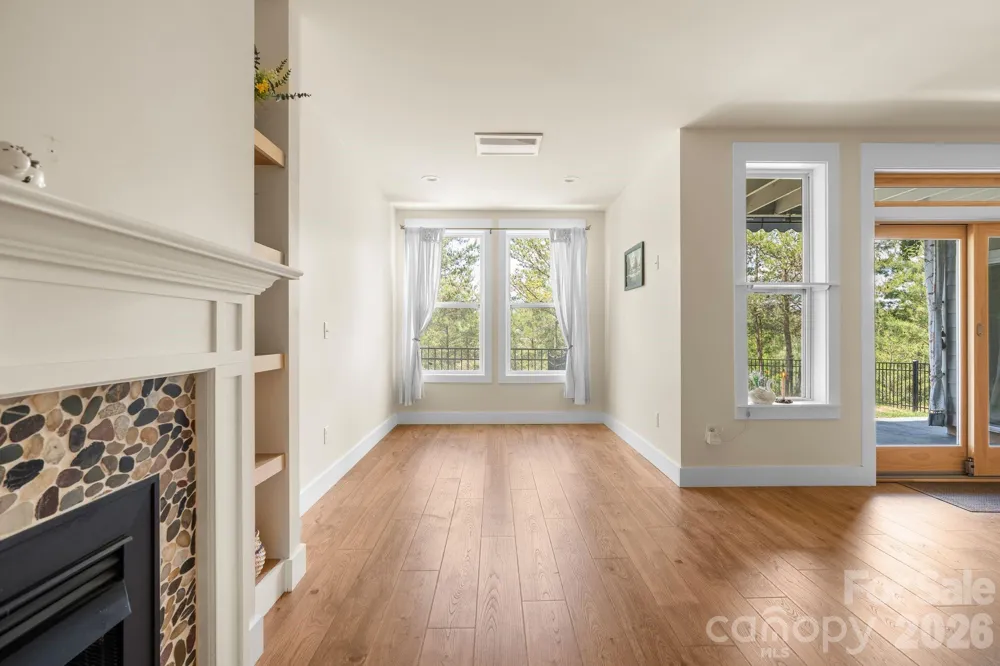 34 Rose Creek Road Leicester, NC 28748