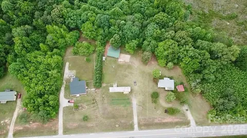 6503 Highway 97 Road