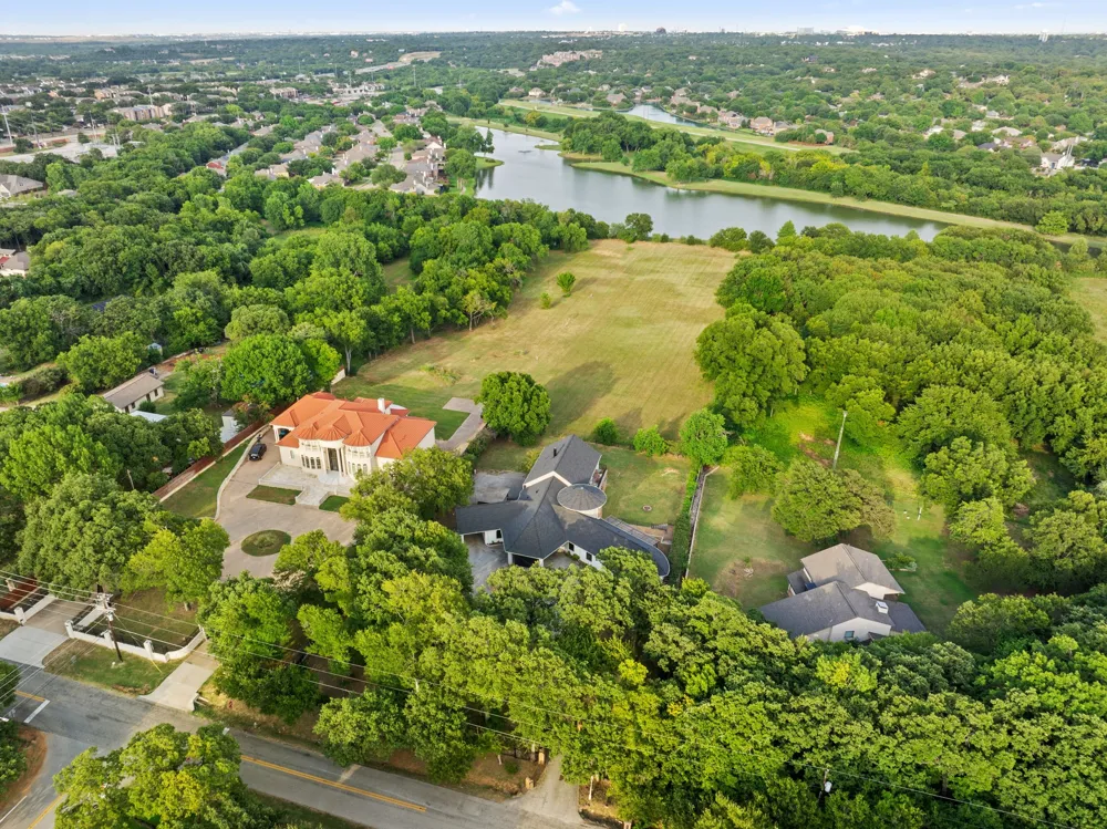 8542 Meadowbrook Drive Fort Worth, TX 76120