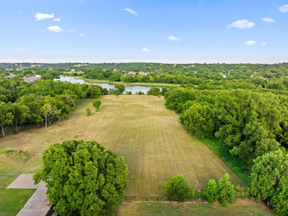 8542 Meadowbrook Drive Fort Worth, TX 76120