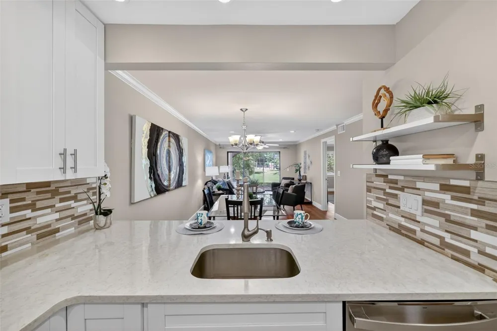 731 83RD AVENUE #105 St Petersburg, FL 33702