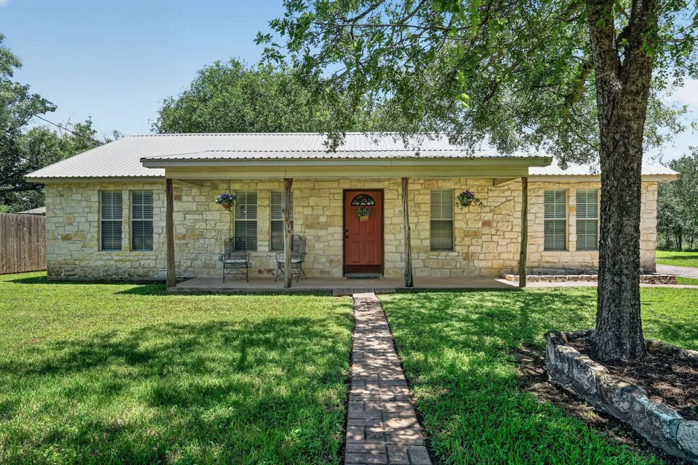 629 Birch Lane Cottonwood Shores, TX 78657