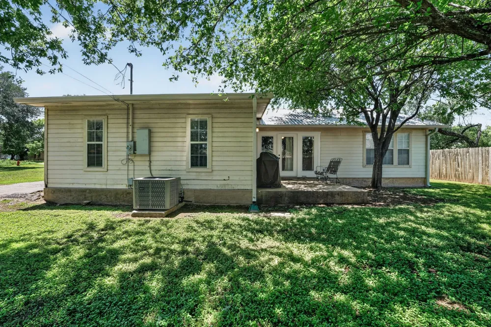 629 Birch Lane Cottonwood Shores, TX 78657