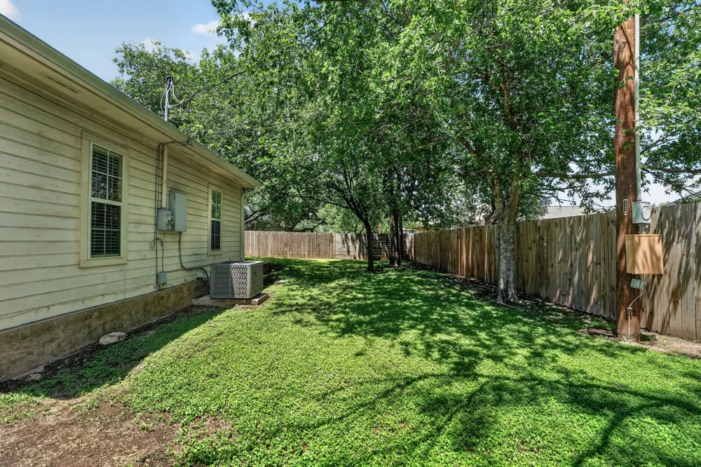 629 Birch Lane Cottonwood Shores, TX 78657