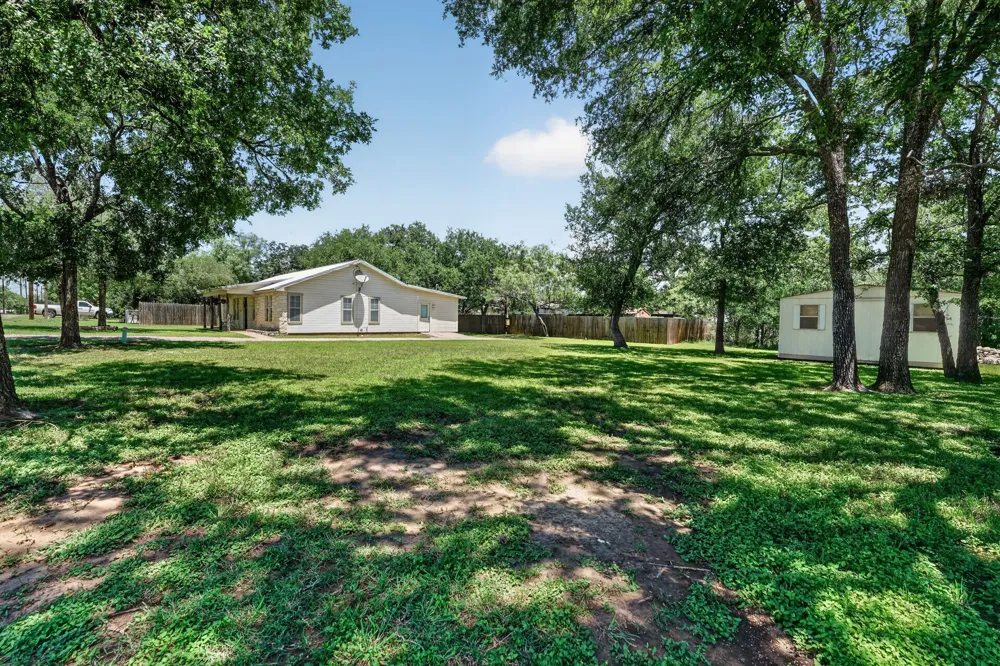 629 Birch Lane Cottonwood Shores, TX 78657