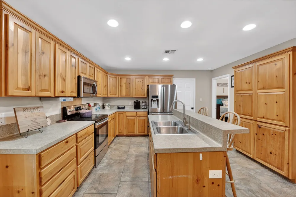 629 Birch Lane Cottonwood Shores, TX 78657