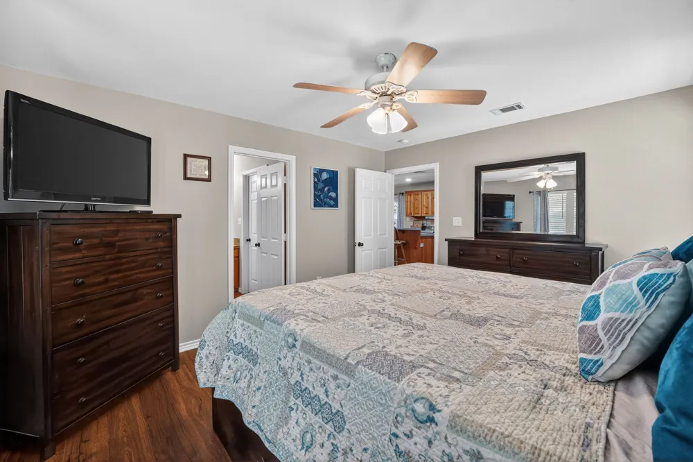 629 Birch Lane Cottonwood Shores, TX 78657