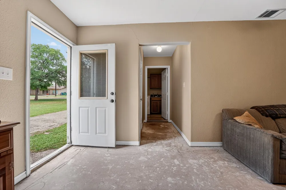629 Birch Lane Cottonwood Shores, TX 78657