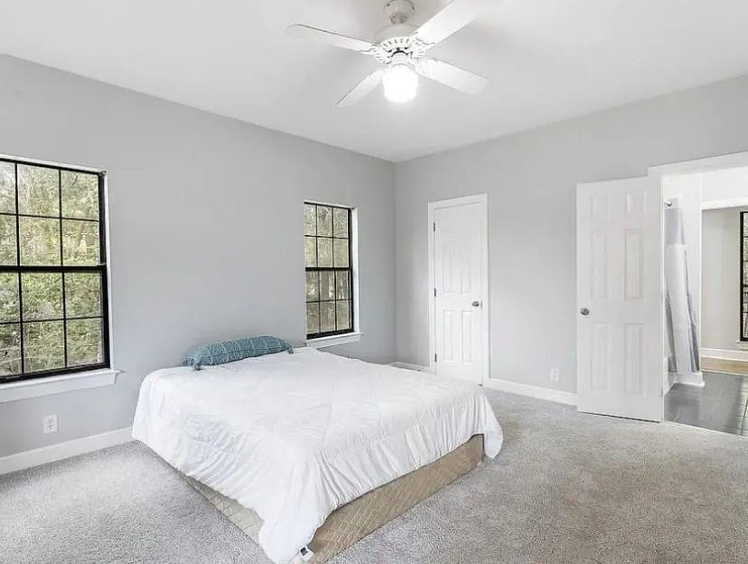 1525 W Black Island Road Darien, GA 31305