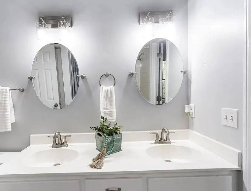 1525 W Black Island Road Darien, GA 31305