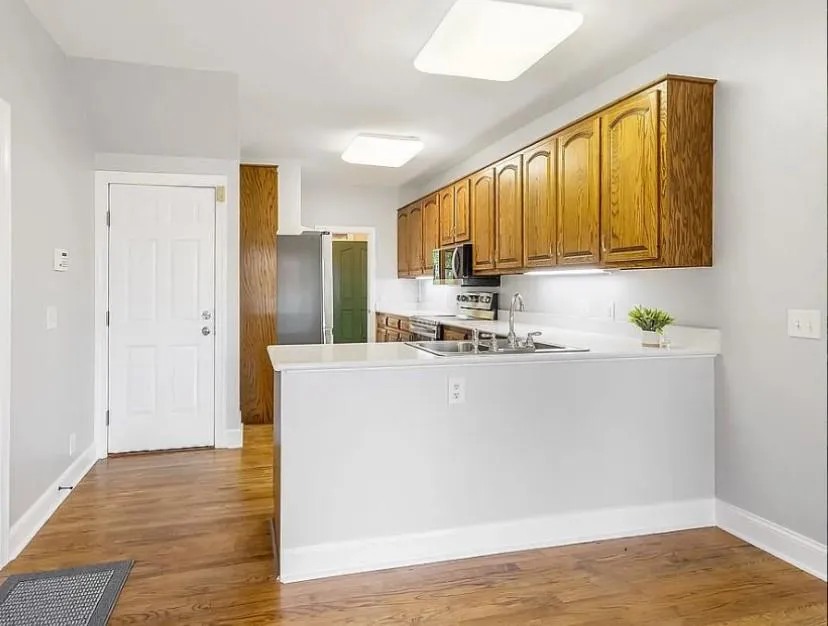 1525 W Black Island Road Darien, GA 31305