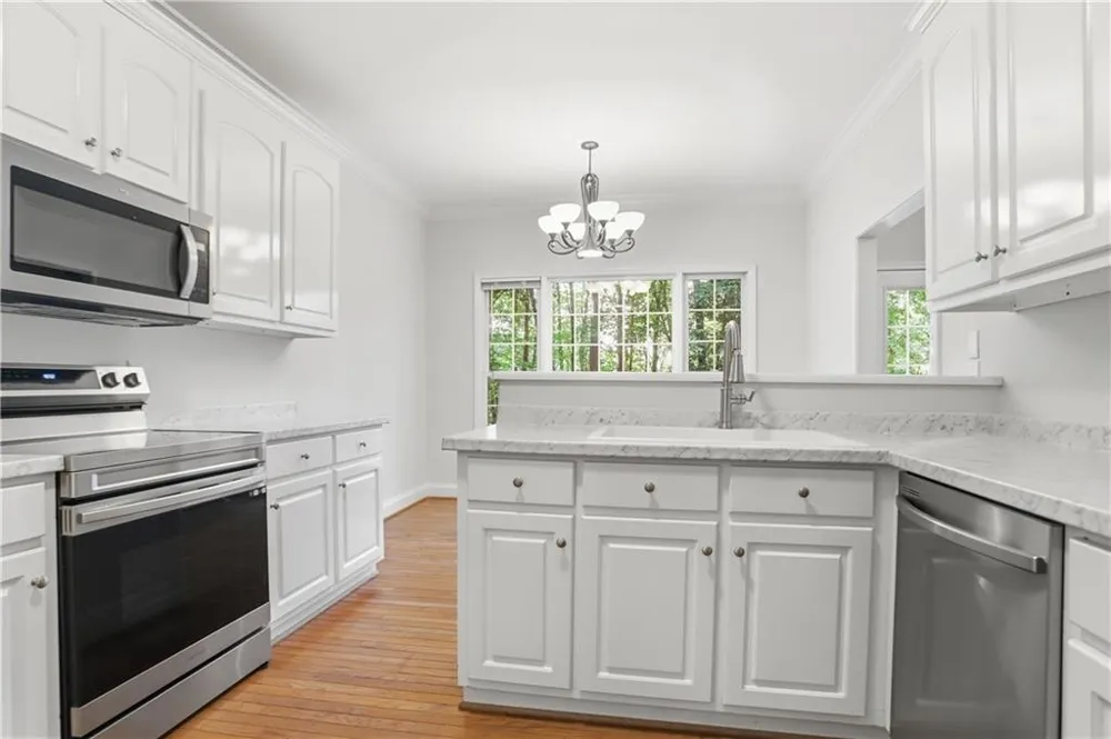 940 Cider Ridge Court Clarkesville, GA 30523