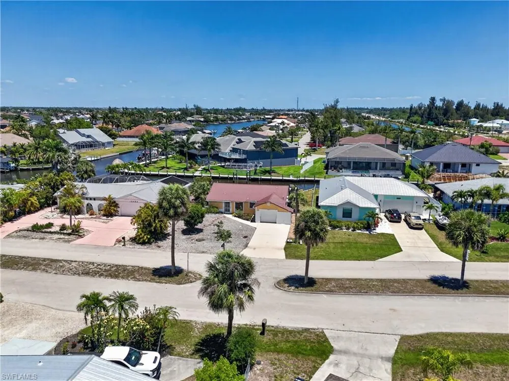 12068 Matlacha Boulevard Matlacha Isles, FL 33991