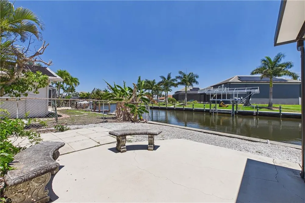 12068 Matlacha Boulevard Matlacha Isles, FL 33991