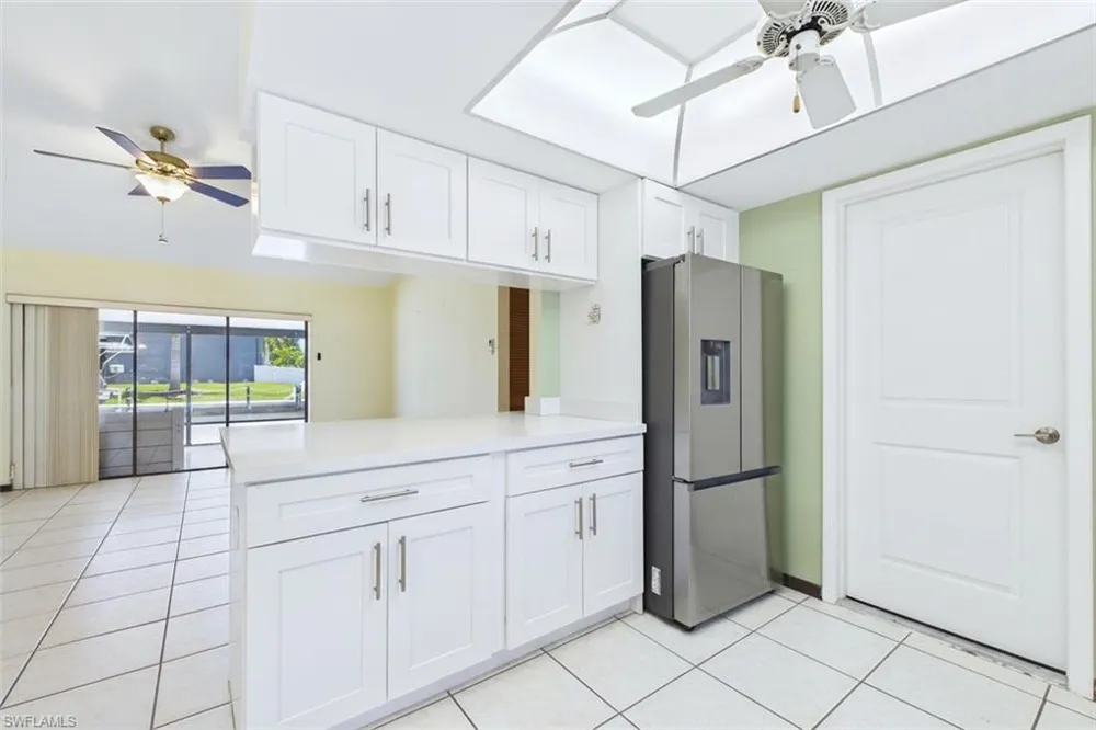 12068 Matlacha Boulevard Matlacha Isles, FL 33991
