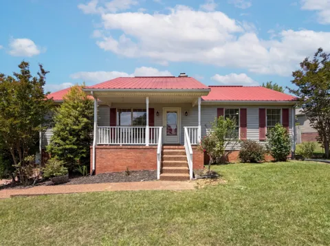 1037 Shadowbrook Dr