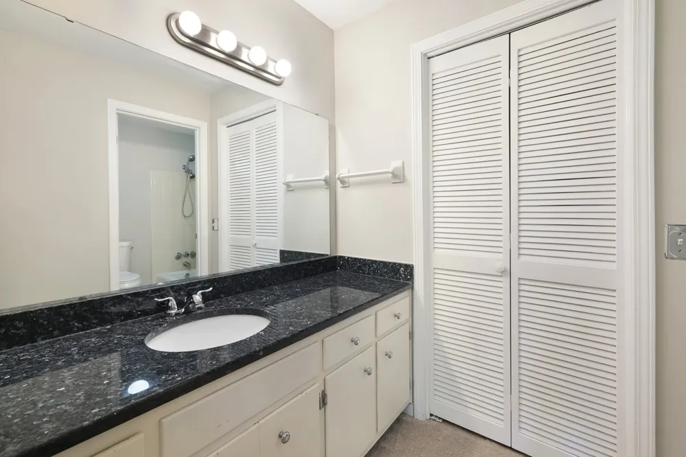 222 Westfield Dr Nashville, TN 37221