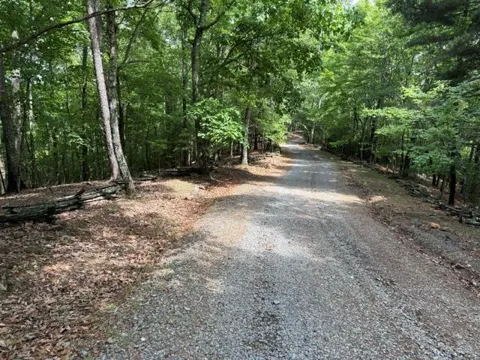 28.4 AC Black Dog Trail