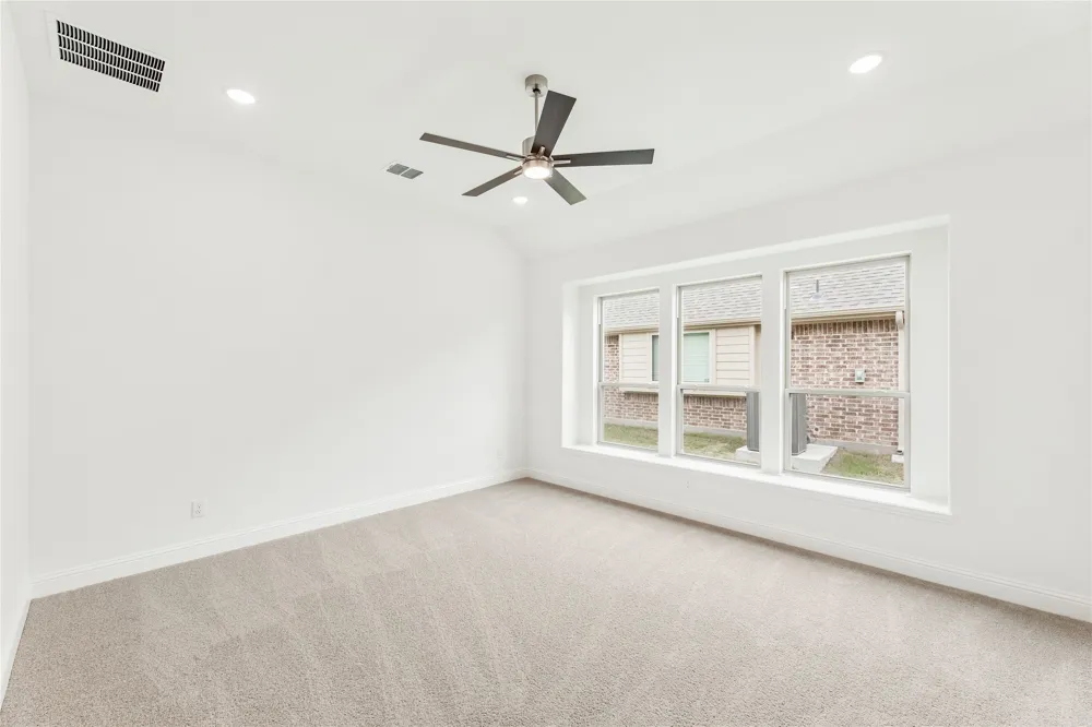 1112 Tanger Lane Crowley, TX 76036