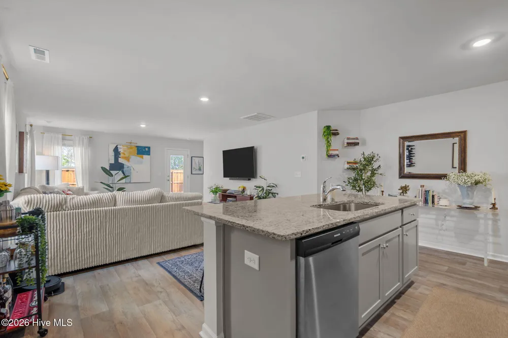 5256 Soybean Drive NE Winnabow, NC 28479