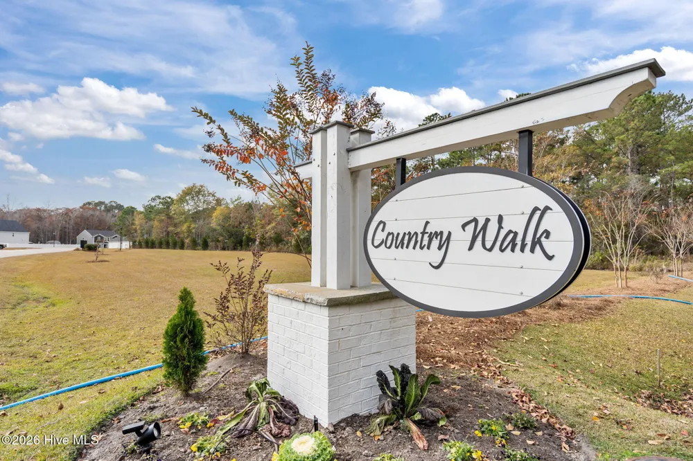 5256 Soybean Drive NE Winnabow, NC 28479