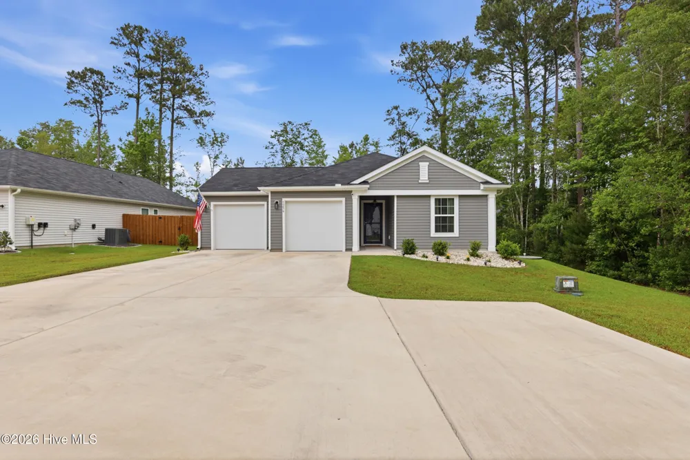 5256 Soybean Drive NE Winnabow, NC 28479