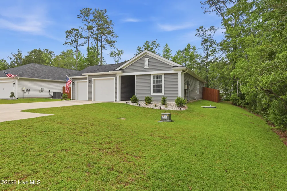 5256 Soybean Drive NE Winnabow, NC 28479