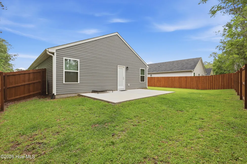 5256 Soybean Drive NE Winnabow, NC 28479