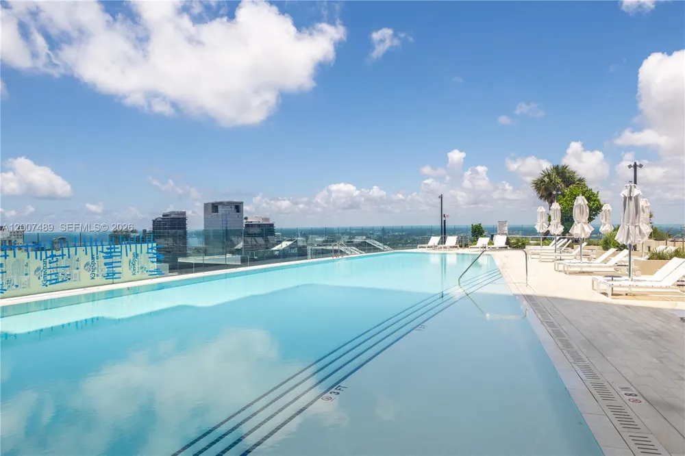 300 Biscayne Blvd Way #2802 Miami, FL 33131