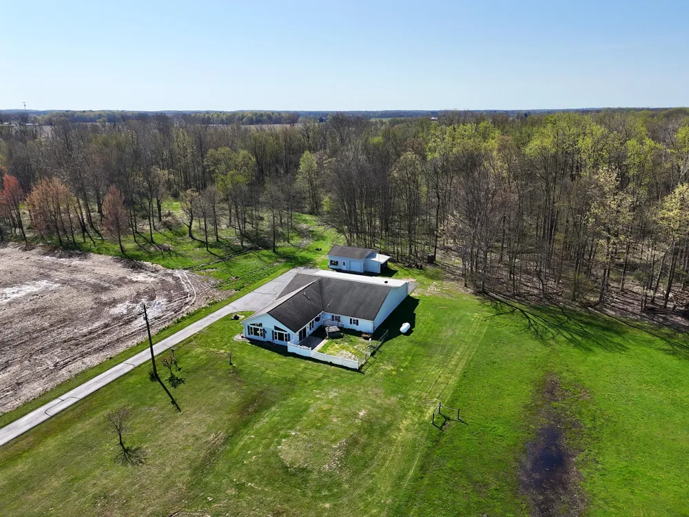 31643 Frost Street Pokagon Township, MI 49047