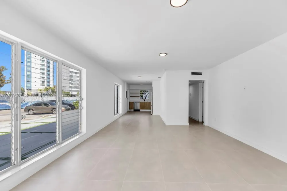 1130 102nd St #1 Bay Harbor Islands, FL 33154