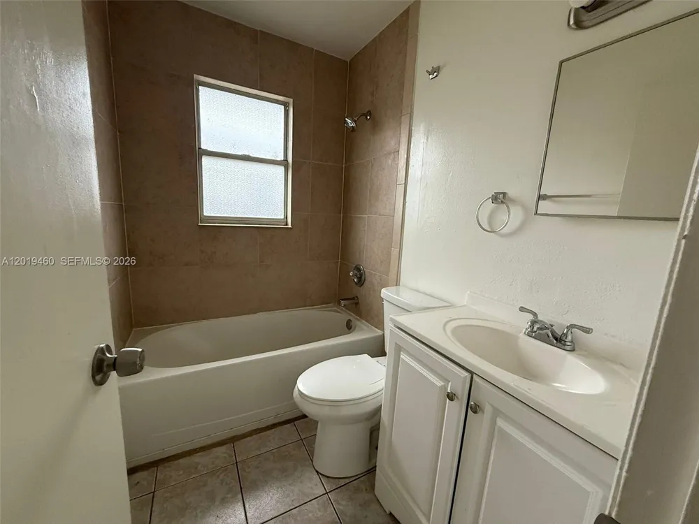 1604 Cypress Drive #1 Fort Myers, FL 33907