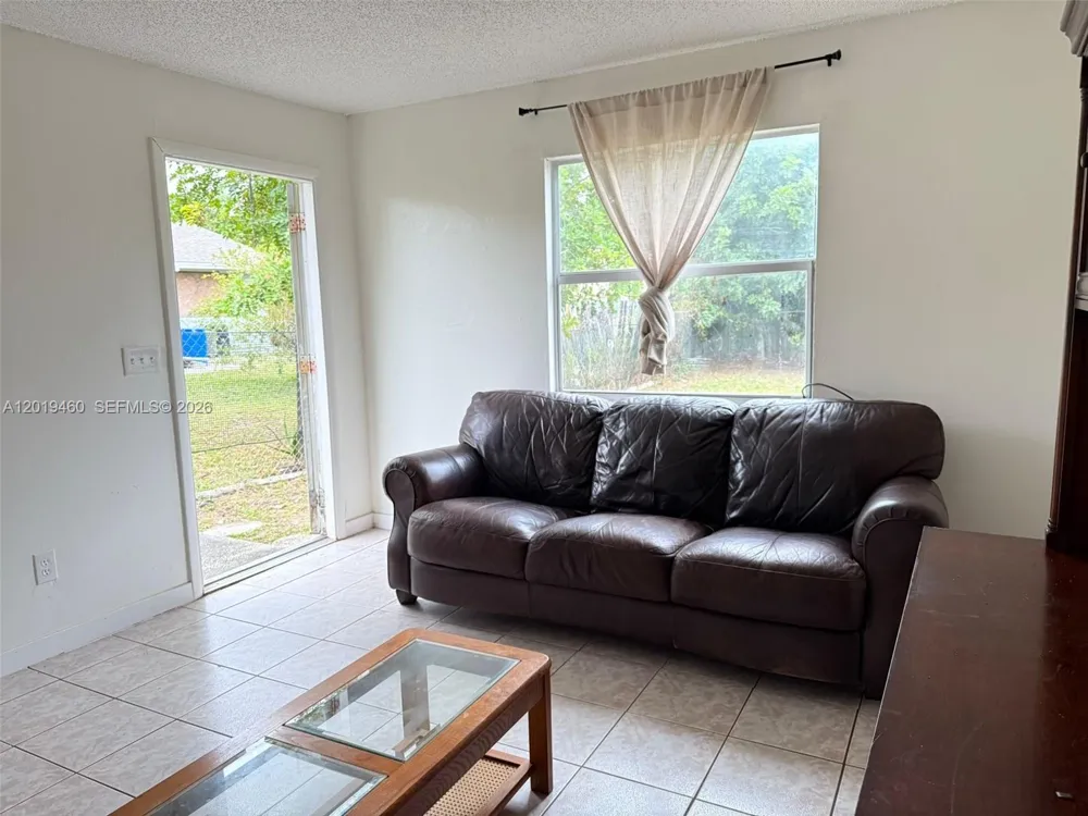 1604 Cypress Drive #1 Fort Myers, FL 33907