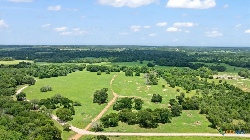 (Tracts 11 & 12) St Delight Paige, TX 78659