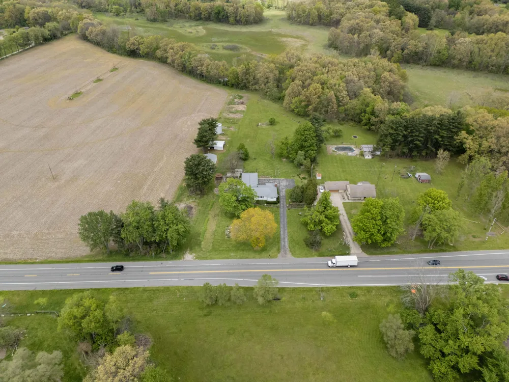 US-12 Niles, MI 49120