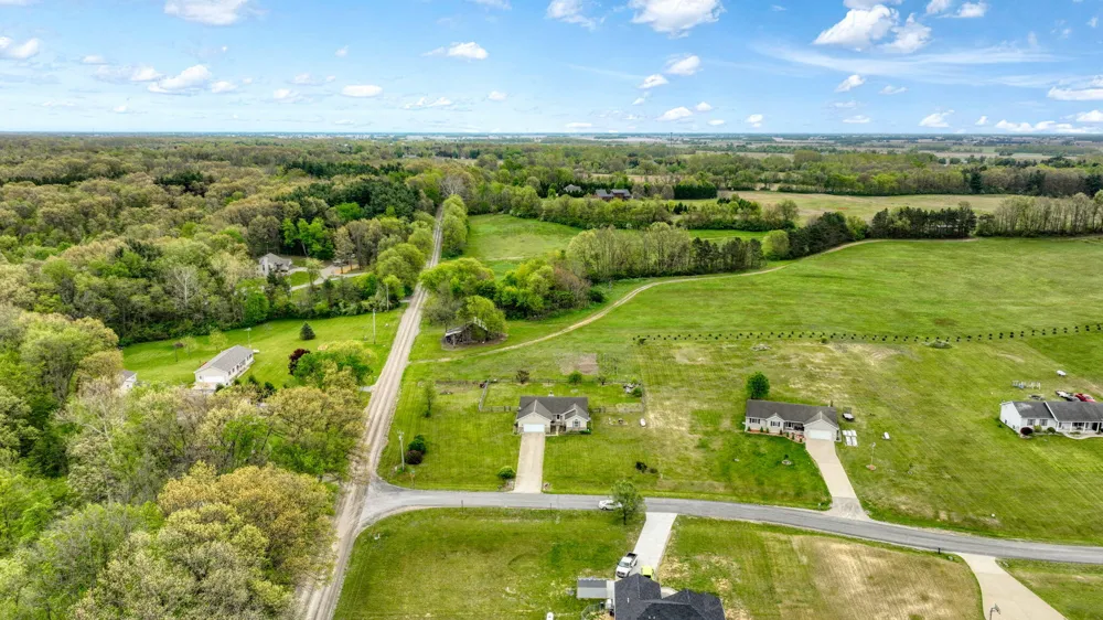 3427 Leeomi Drive Britton, MI 49229