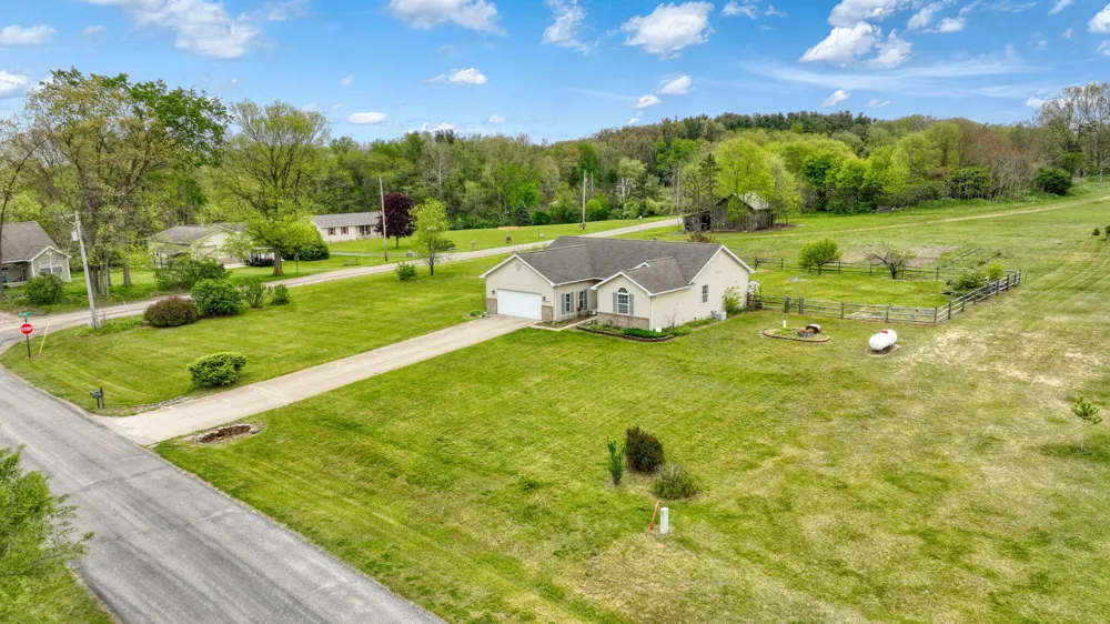 3427 Leeomi Drive Britton, MI 49229