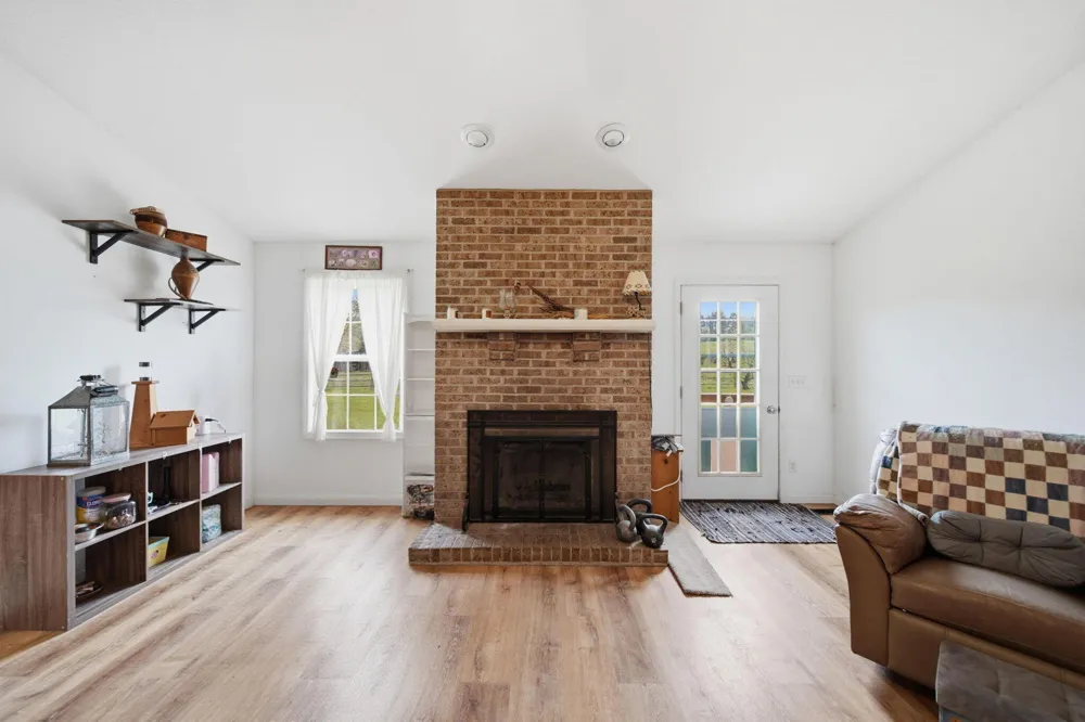 3427 Leeomi Drive Britton, MI 49229