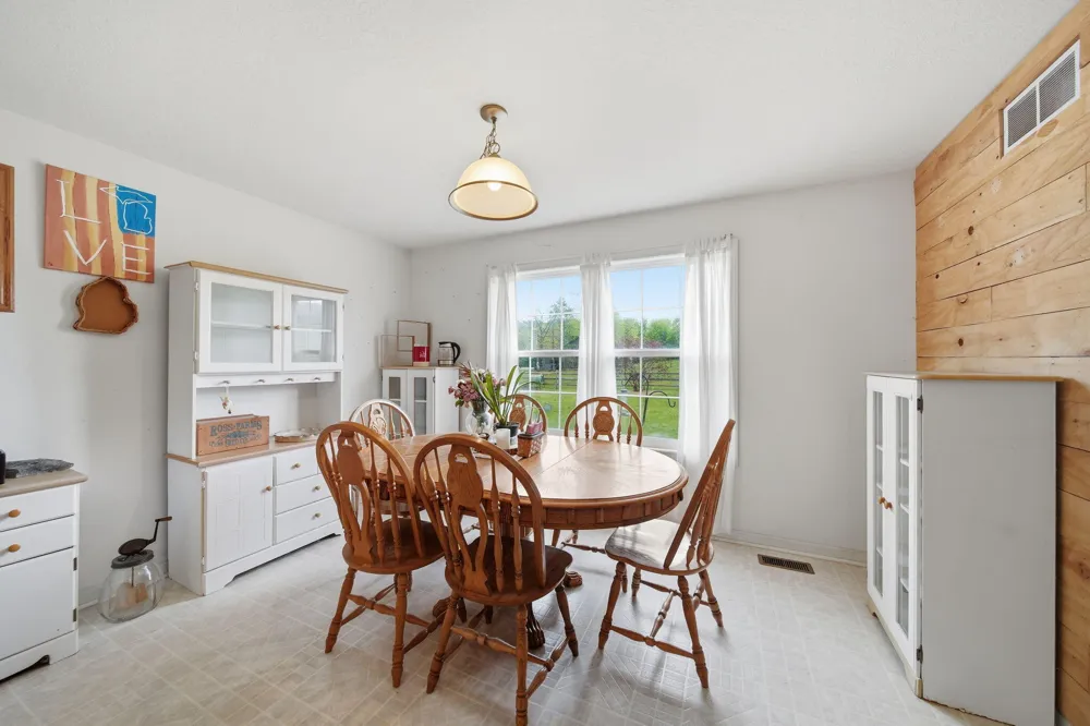 3427 Leeomi Drive Britton, MI 49229