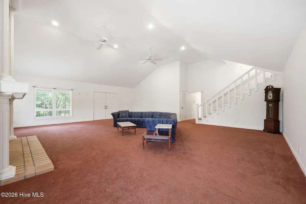 4269 Gilead Shores Rd Road Blounts Creek, NC 27814